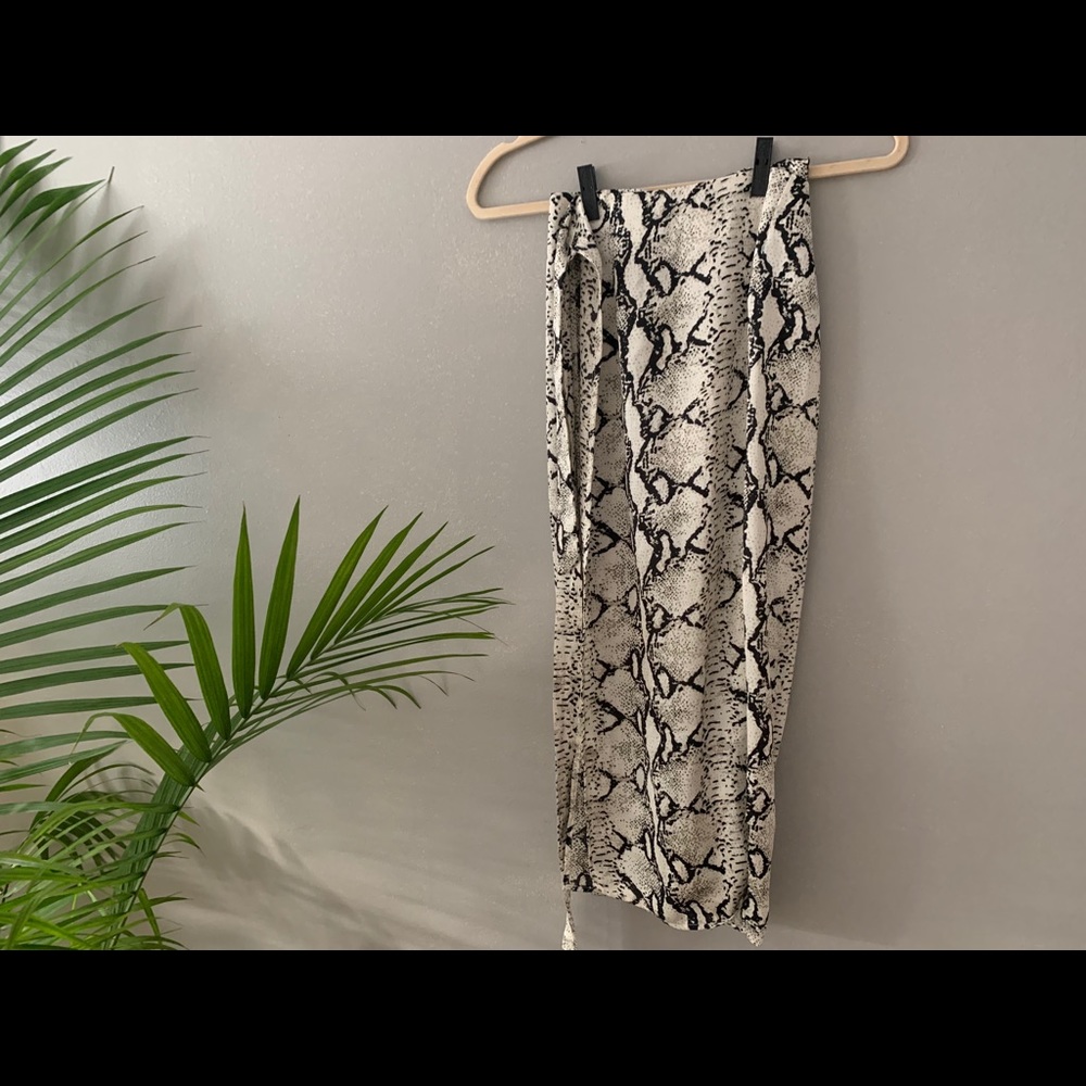 Wrap around skirt